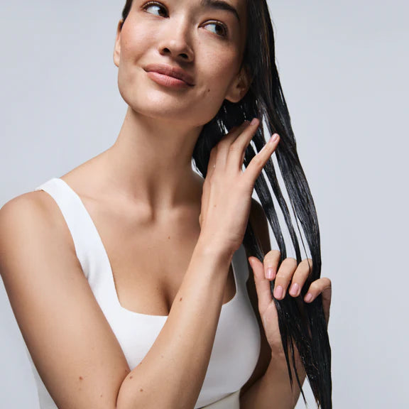 OLAPLEX® No. 5 Leave-In Moisturize & Mend Leave-In Conditioner 100 ml